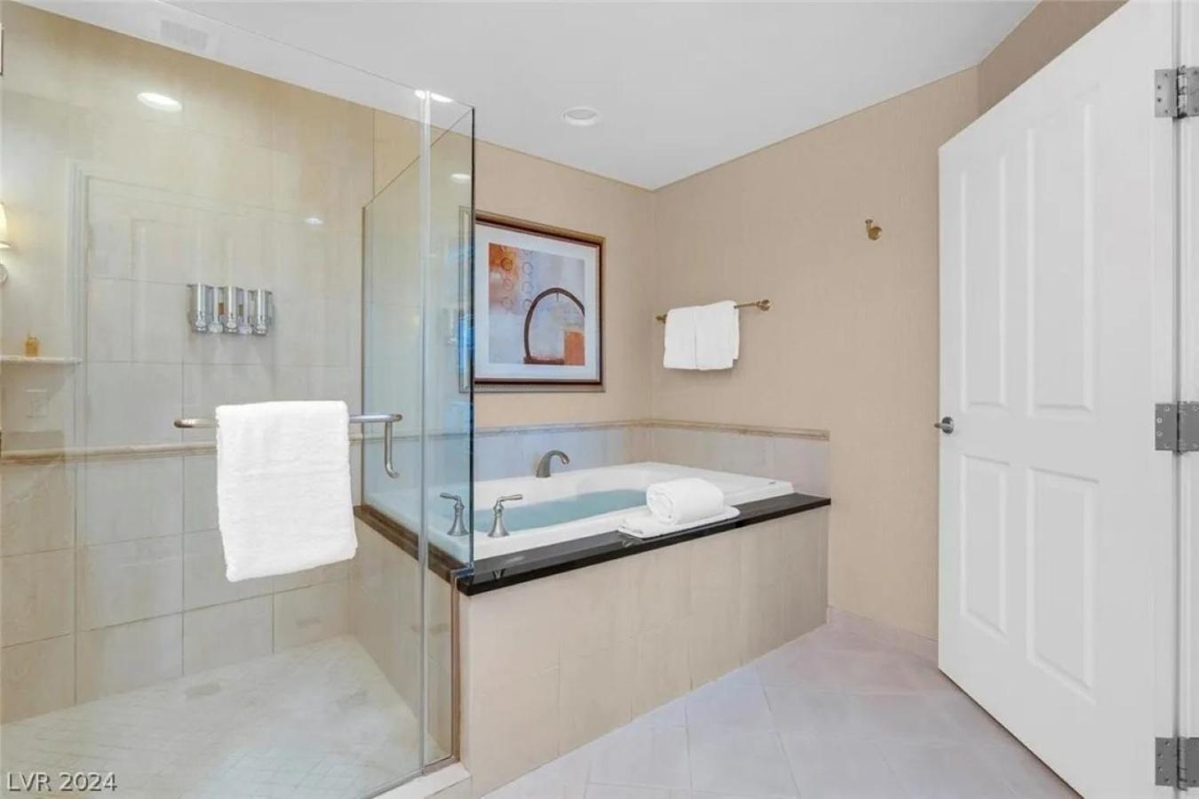 Private Studio - No Resort Fee - The Signature At Mgm Grand Tower B Лас-Вегас Экстерьер фото